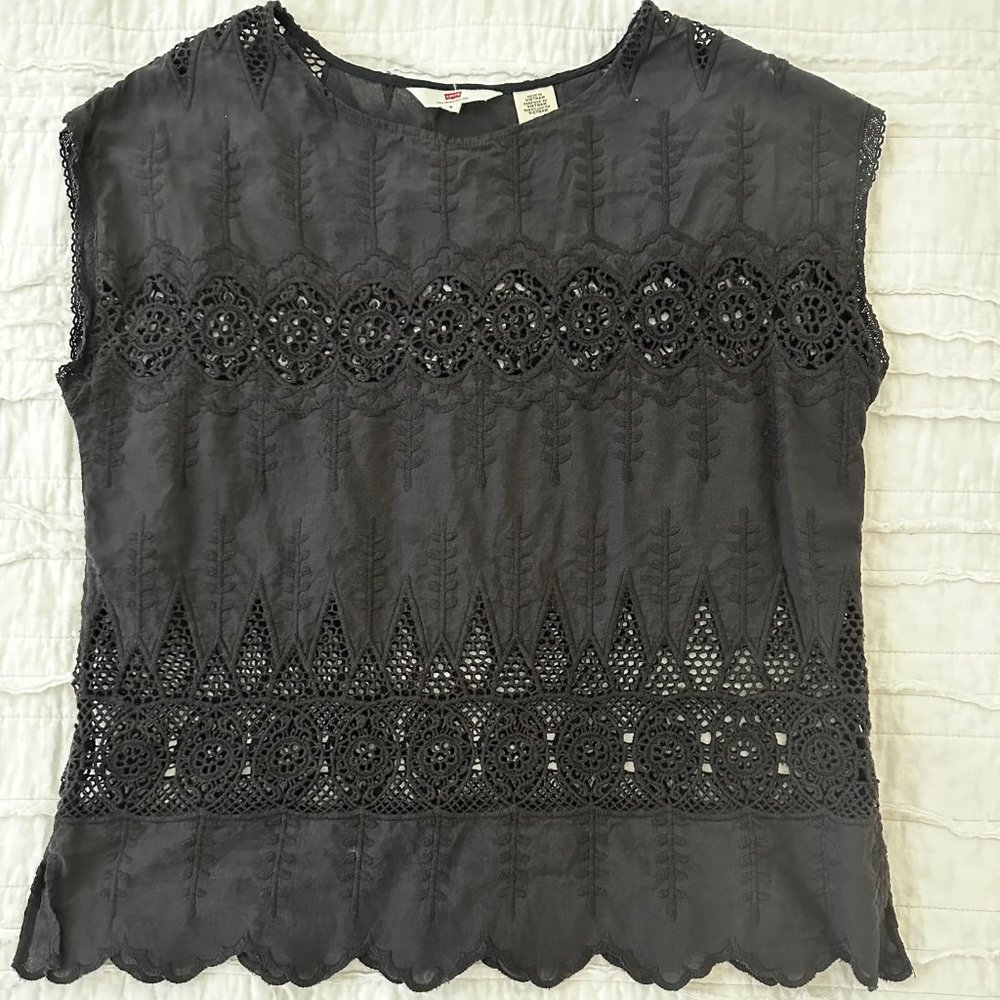 LEVIS Fully Embroidered Top Black Womens Small